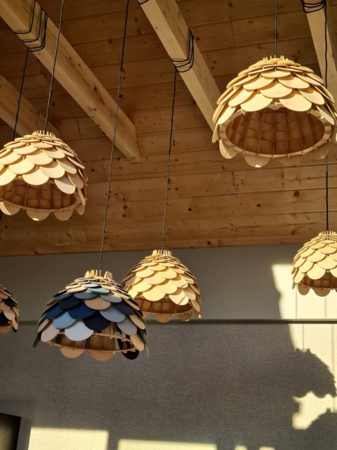 Lampa wiszaca Burgo mała drewniana 1xE27 Light Prestige