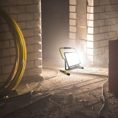 Projektor Przenośny LED V-TAC 100W SAMSUNG CHIP IP65 3mb VT-109 6400K 8000lm 5 Lat Gwarancji