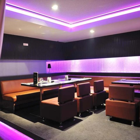 Taśma LED V-TAC Zestaw RGB 24V Bezpunktowa COB 13W SKU 2880+3625+3272 RGB