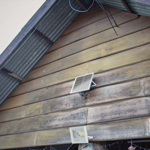 Projektor LED Solarny V-TAC 50W Biały IP65, Pilot, Timer VT-300W 4000K 4200lm