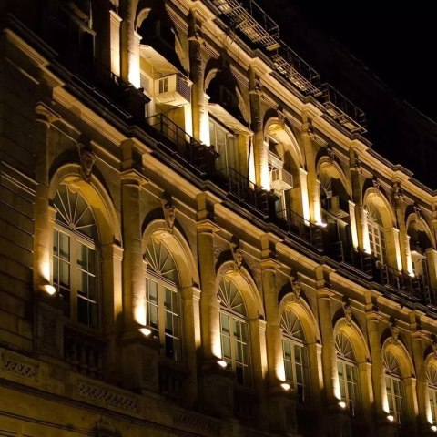 Projektor LED V-TAC 30W SAMSUNG CHIP Czarny VT-30-B 3000K 2400lm 5 Lat Gwarancji