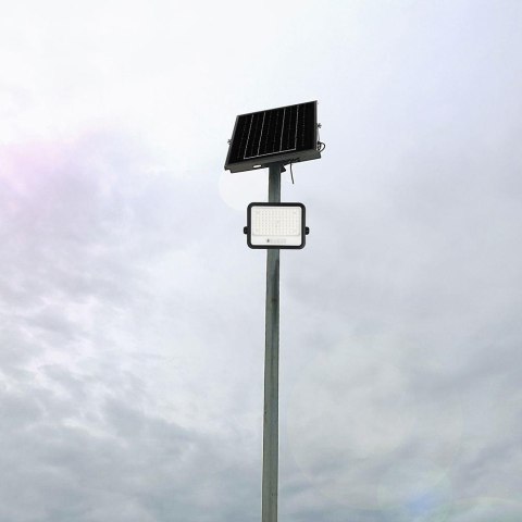 Projektor LED solarny V-TAC 200W CCT pilot auto timer IP65 czarny VT-204W 1700lm 3 lata gwarancji