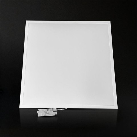 40W LED BACKLIT PANEL 600X600 WITH CREE CHIP COLORCODE: 4000K 120LM/W 6YRS WARRANTY
