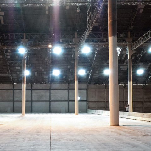 Oprawa V-TAC LED UFO high bay IP65 ALU 155Lm/W 200W VT-91202 6500K 31000lm 5 lat gwarancji