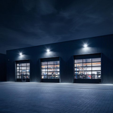 100W FLOODLIGHT(1M WIRE)LED BY CREE6500K WHITE BODY (135LM/W) 6YRS WARRANTY IP65