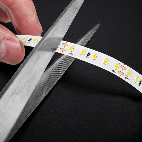 Taśma LED V-TAC SMD2835 120LED/m 8W/m 24V rolka 20metrów VT-2835 3000K