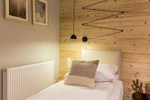 Lampa wisząca Zig-Zag 1xLED czarna LP-1243/1P BK